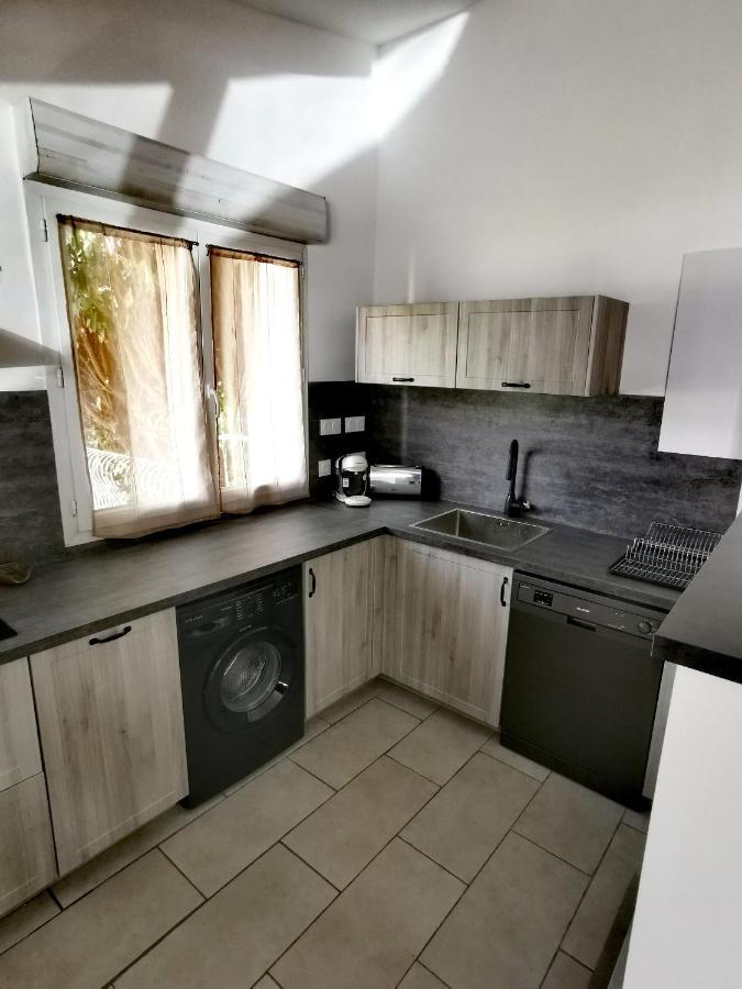 Maison De Village Proche Commodites